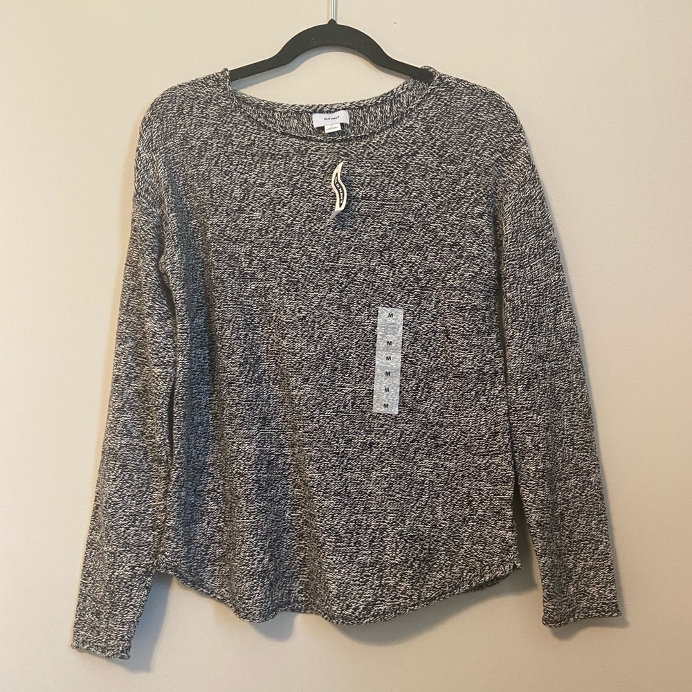 Old Navy Black and White Sweater